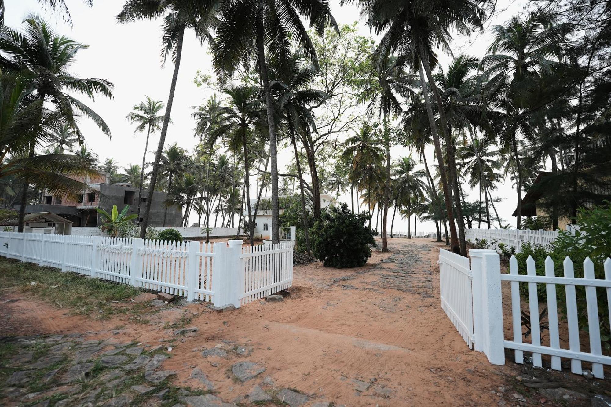 Beach At The White House Udupi Exterior foto